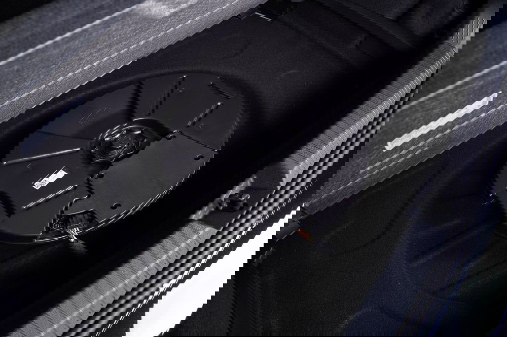 Volkswagen Golf nuova a Perugia (8)