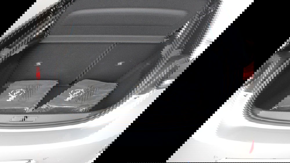 Opel Corsa-e nuova a Palermo (10)