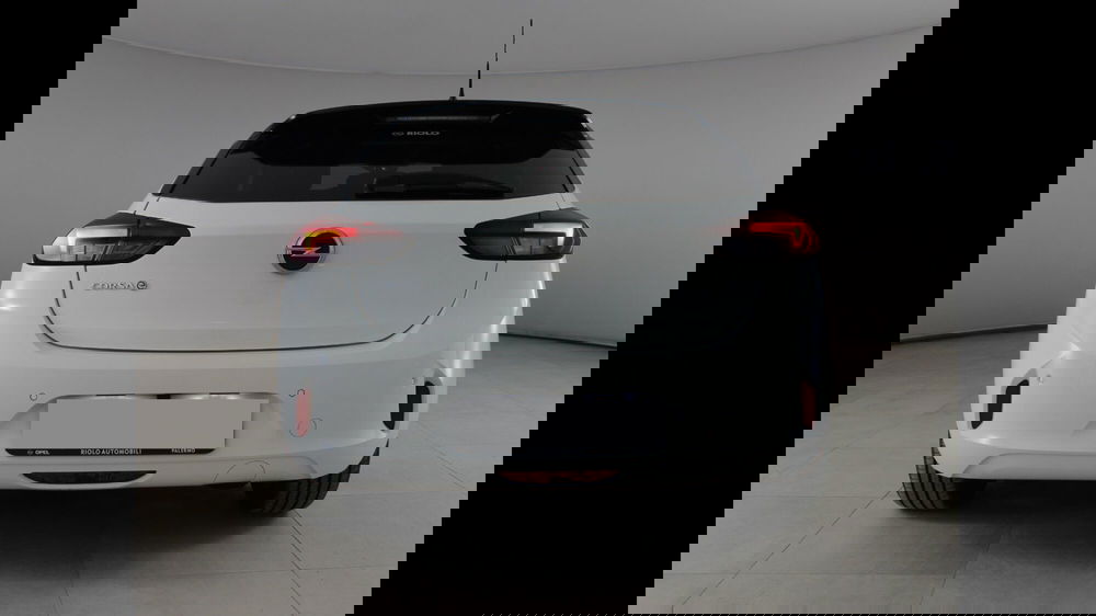 Opel Corsa-e nuova a Palermo (3)