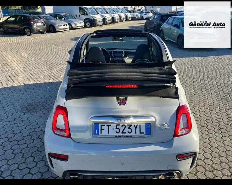 Abarth 595 Cabrio usata a Lucca (7)