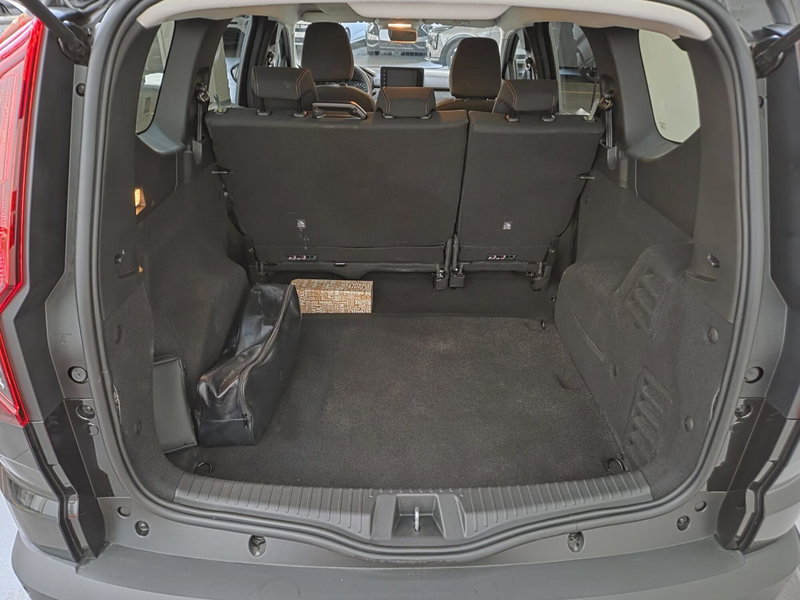Dacia Jogger usata a Verona (12)