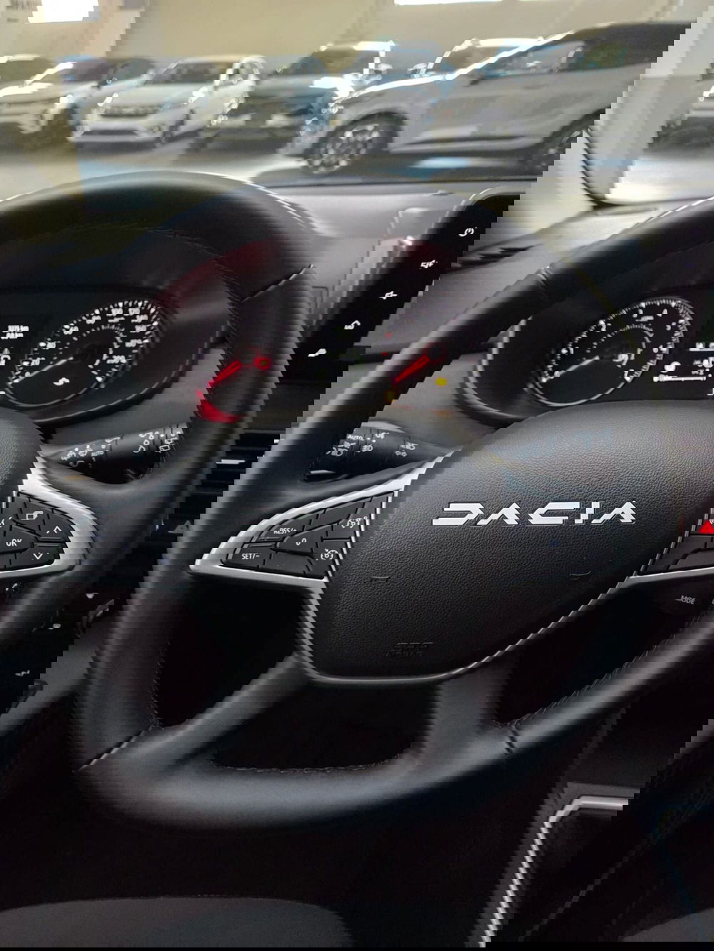 Dacia Jogger usata a Verona (9)