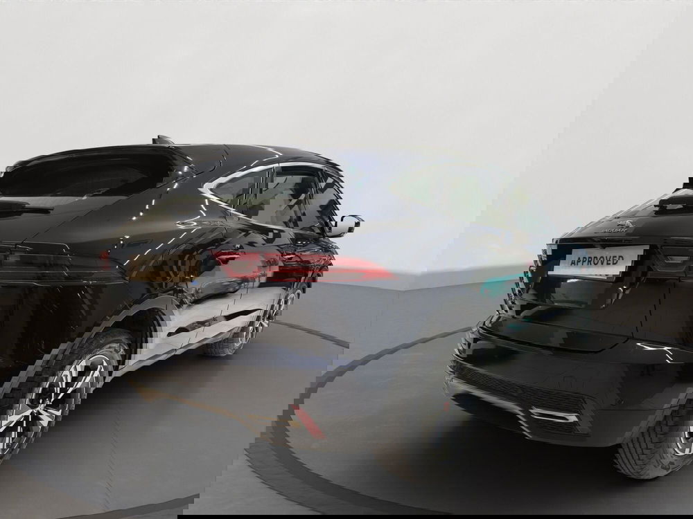 Jaguar E-Pace usata a Latina (2)