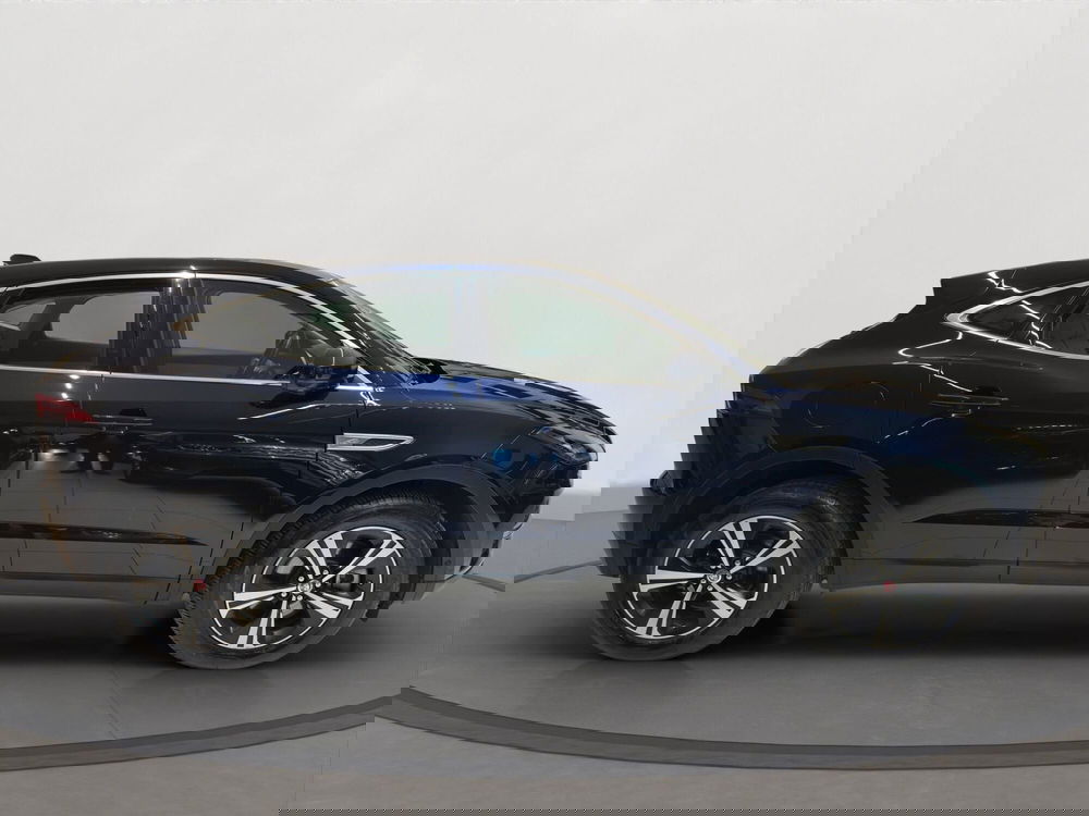 Jaguar E-Pace usata a Latina (6)