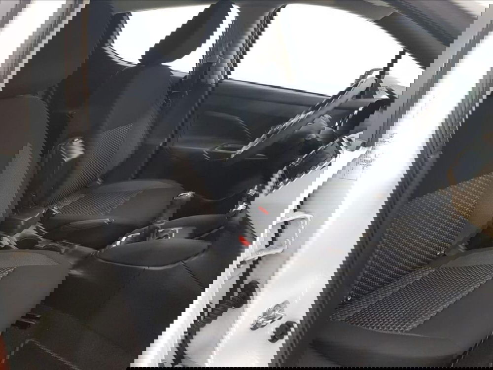 Nissan Micra usata a Lucca (11)