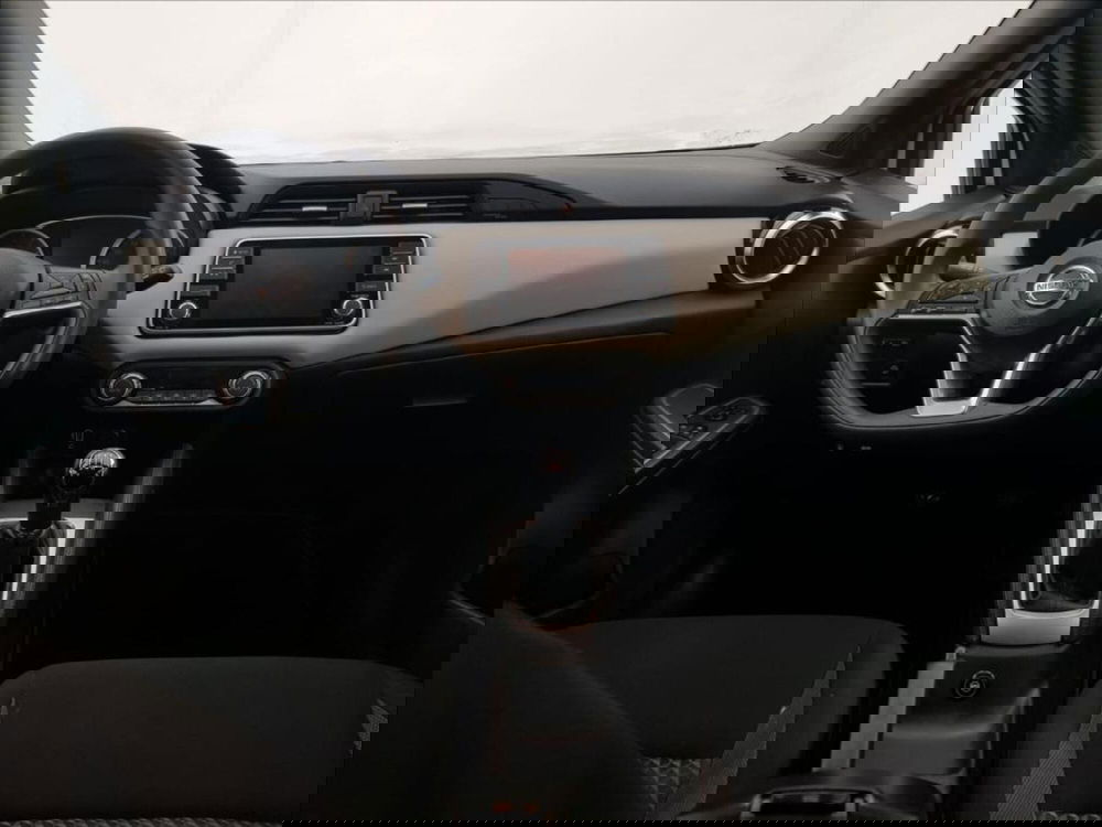 Nissan Micra usata a Lucca (13)