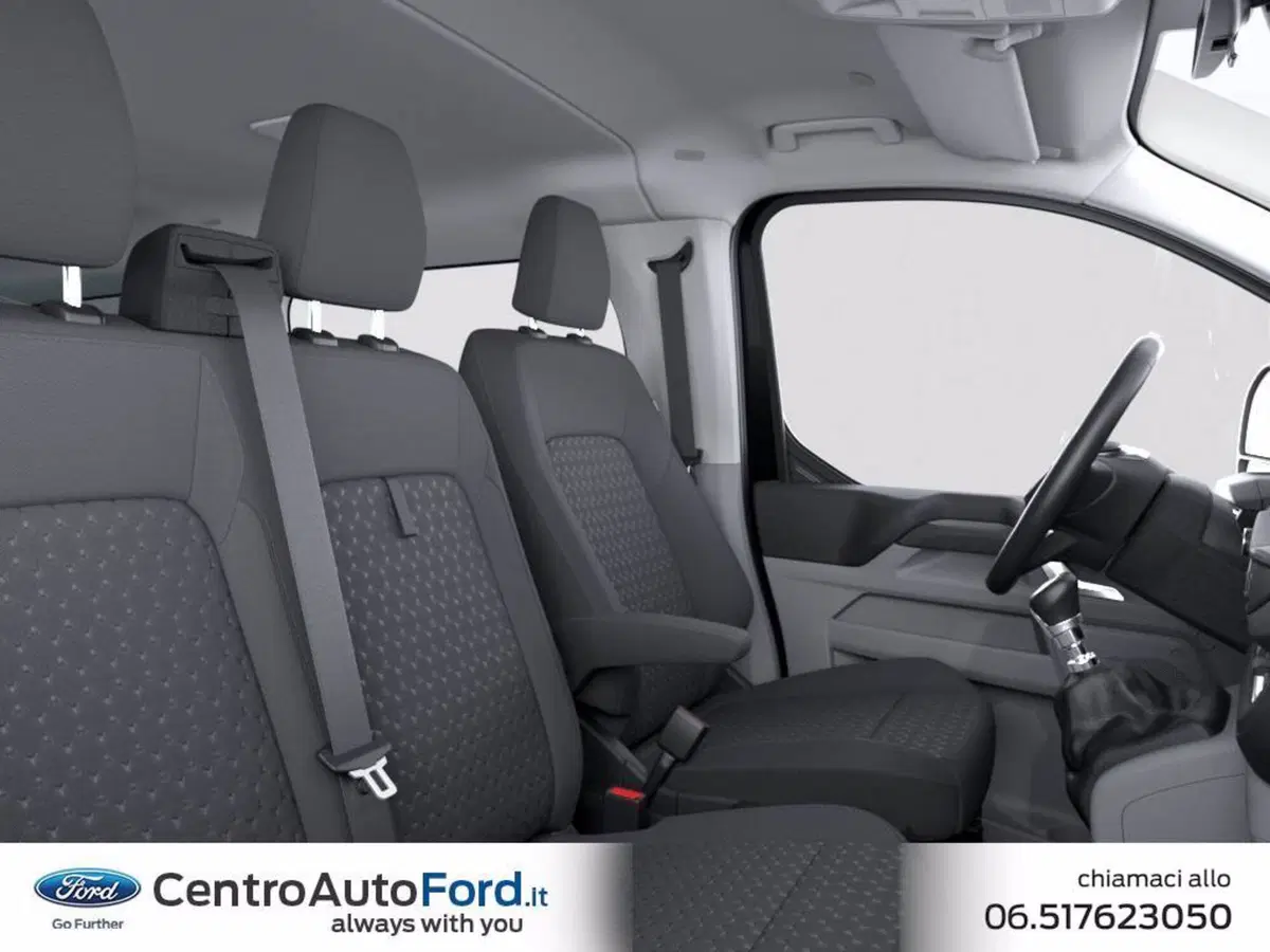 Ford Transit Custom Furgone nuova a Roma (7)