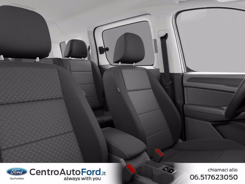 Ford Tourneo Connect nuova a Roma (7)