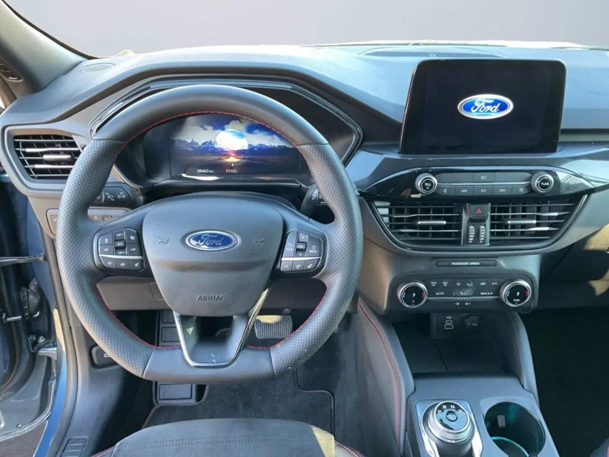 Ford Kuga usata a Milano (12)