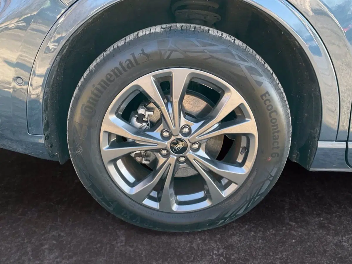 Ford Kuga usata a Milano (16)