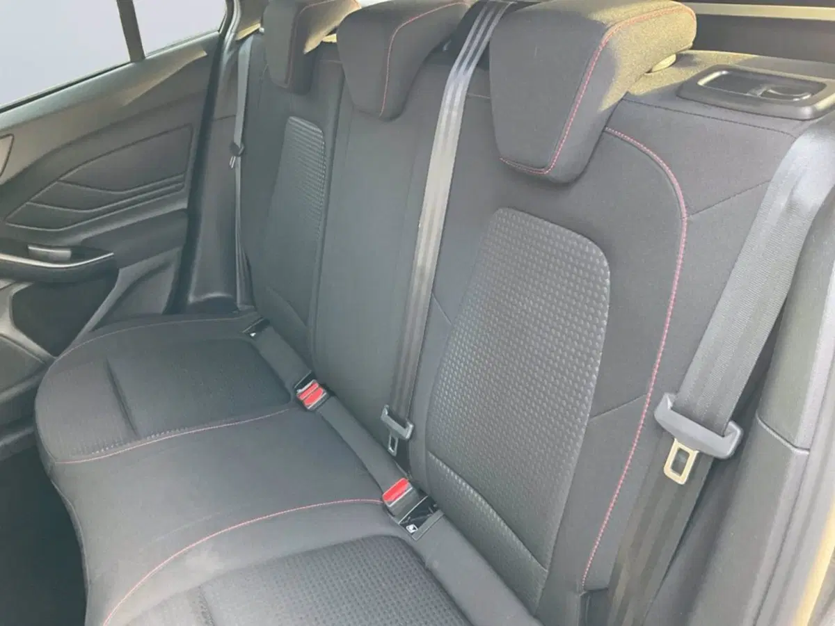 Ford Focus Station Wagon usata a Milano (10)