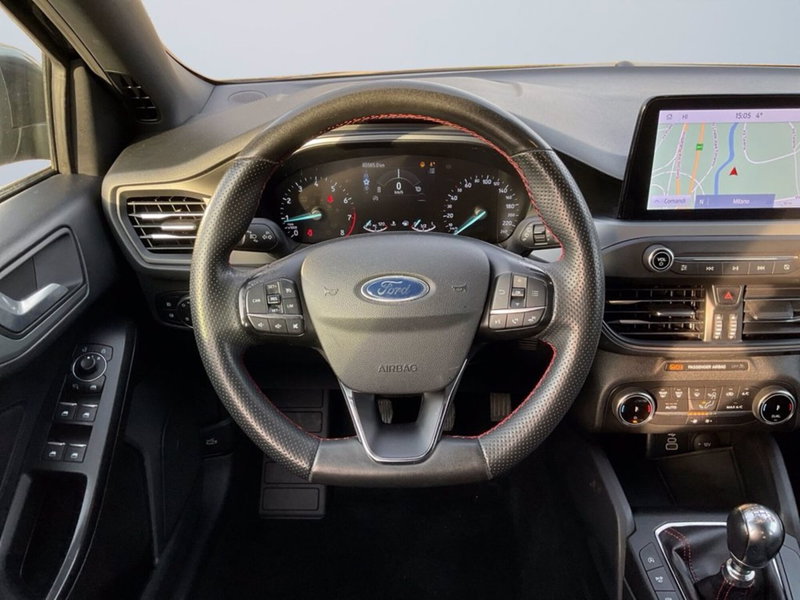 Ford Focus Station Wagon usata a Milano (13)
