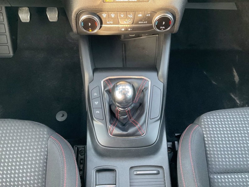 Ford Focus Station Wagon usata a Milano (15)