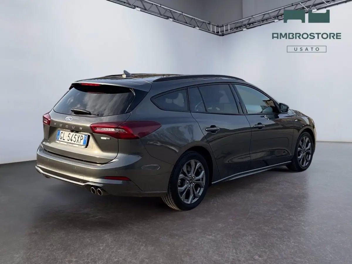 Ford Focus Station Wagon usata a Milano (5)