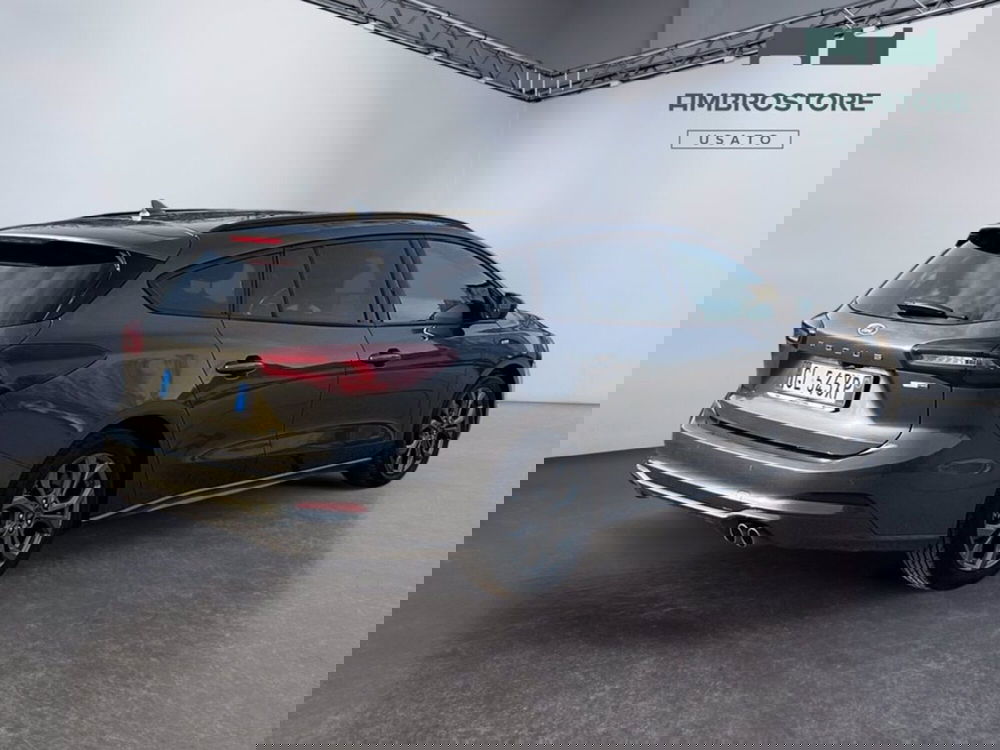 Ford Focus Station Wagon usata a Milano (5)