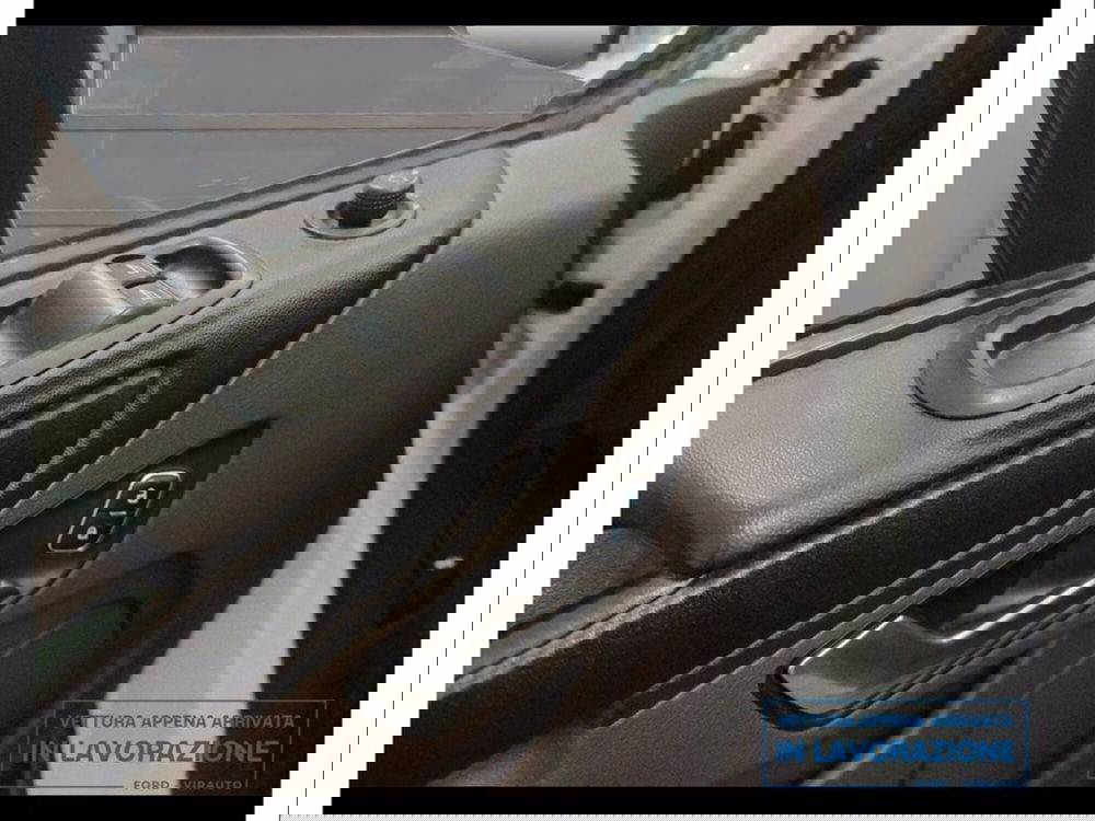 Ford Transit Custom Furgone usata a Catania (10)