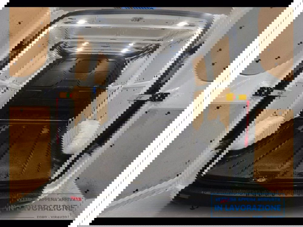 Ford Transit Custom Furgone usata a Catania (11)