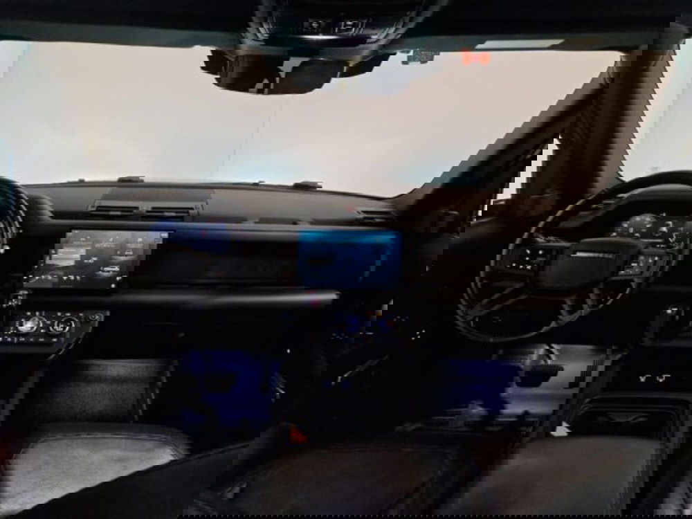 Land Rover Defender usata a Modena (4)