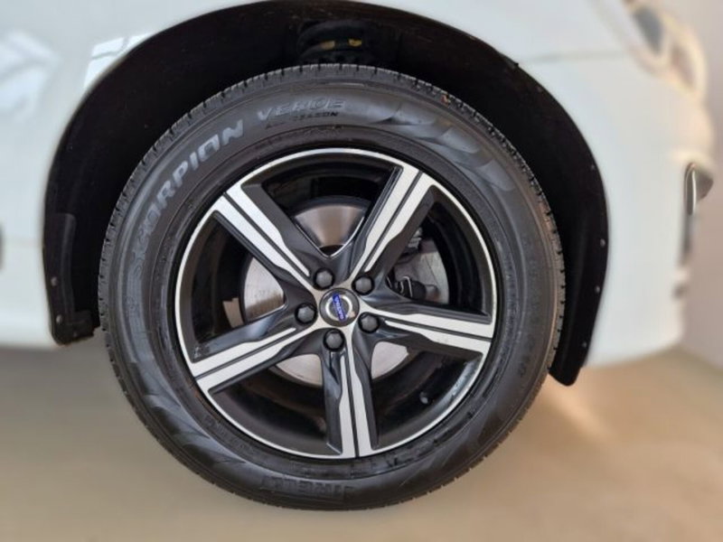 Volvo XC60 usata a Modena (10)