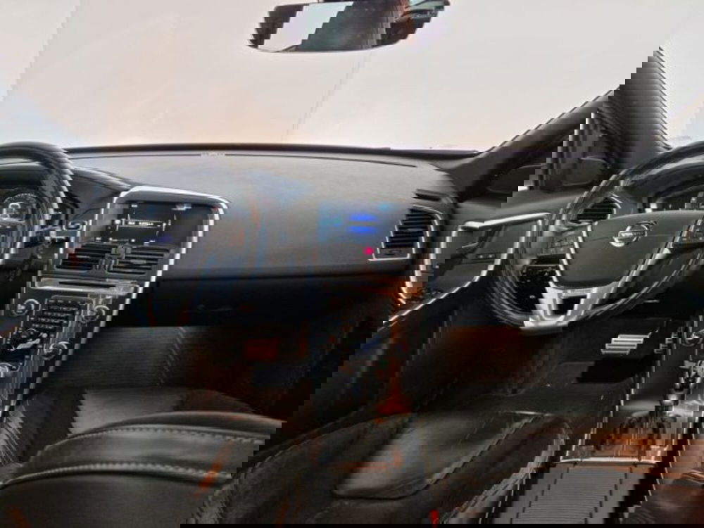 Volvo XC60 usata a Modena (5)