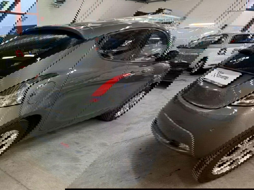 Lancia Ypsilon usata a Monza e Brianza (6)