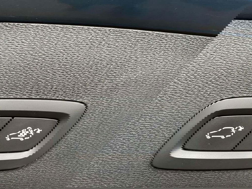 Volvo XC40 usata a Torino (13)