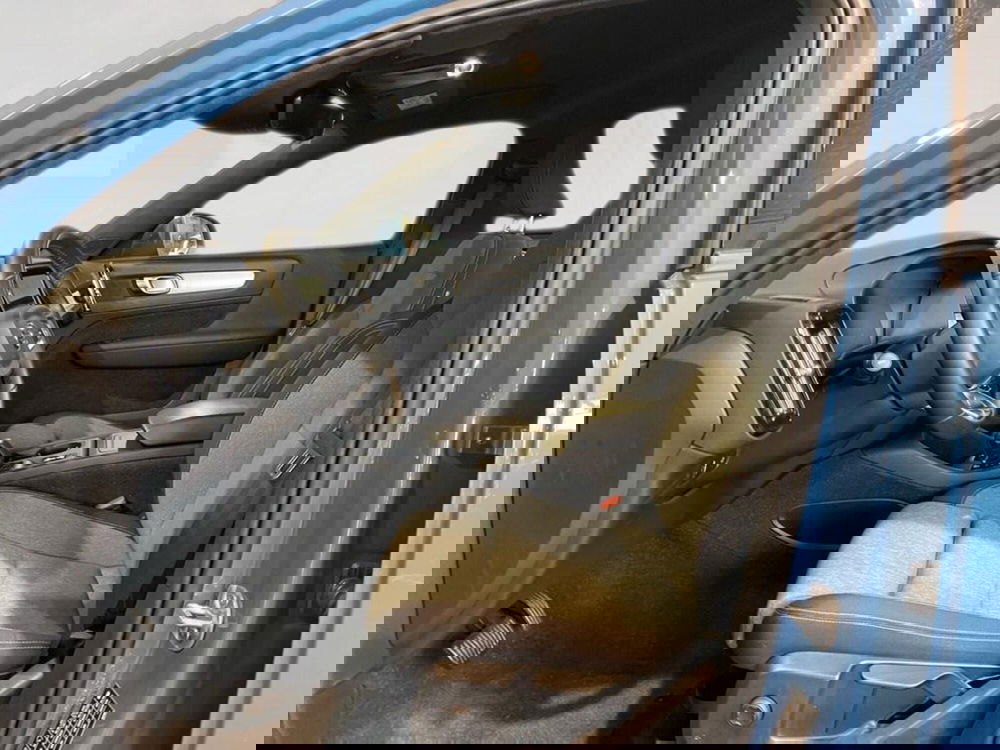 Volvo XC40 usata a Torino (7)