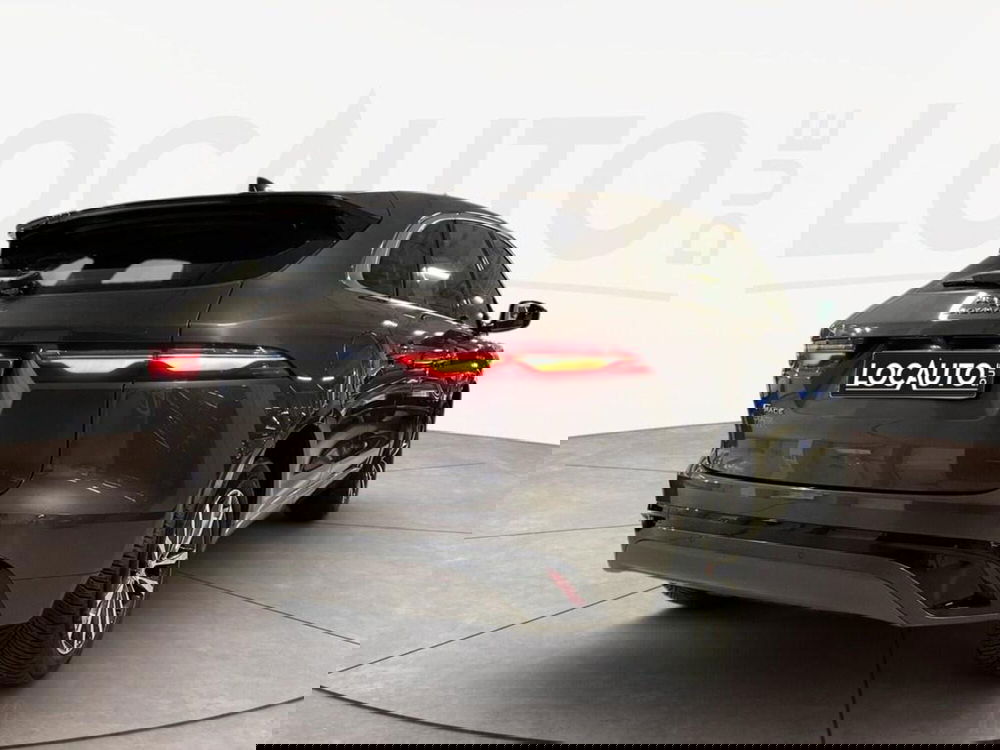 Jaguar F-Pace usata a Torino (3)
