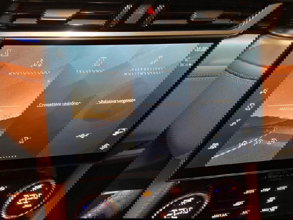 Jaguar F-Pace usata a Torino (9)