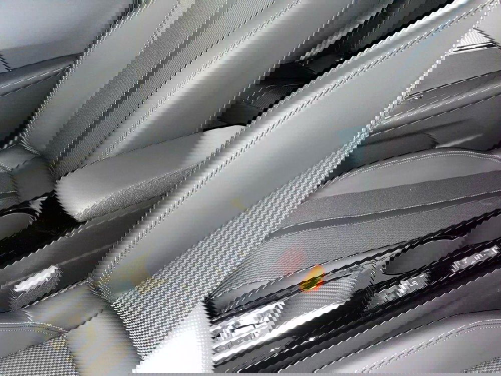 Peugeot 2008 nuova a Torino (13)