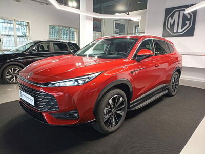 Mg HS 1.5 phev Luxury auto nuova a Varese