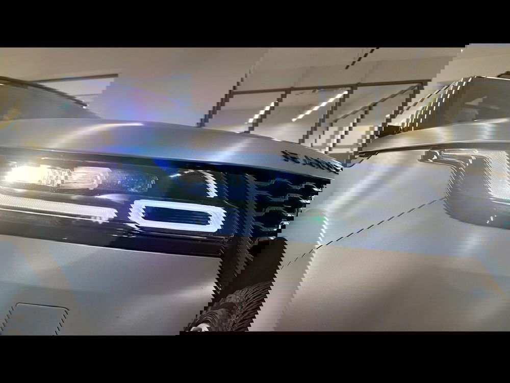 Land Rover Range Rover Velar usata a Varese (11)