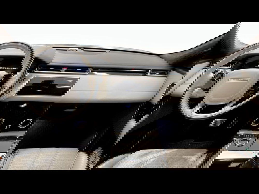 Land Rover Range Rover Velar usata a Varese (4)