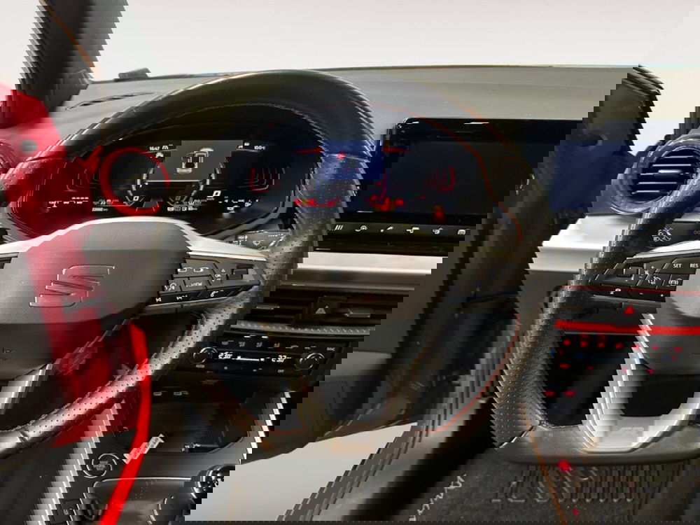 SEAT Arona usata a Verona (8)