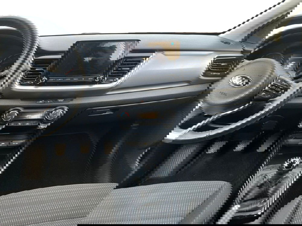 Kia Stonic usata a Modena (11)