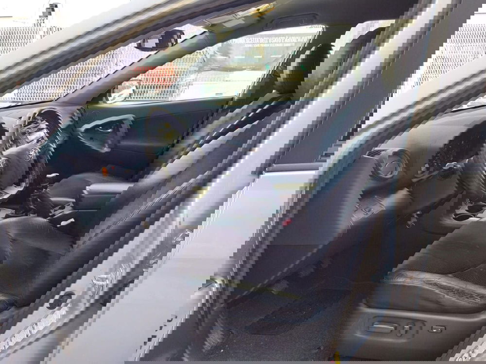 Toyota Rav4 usata a Potenza (11)