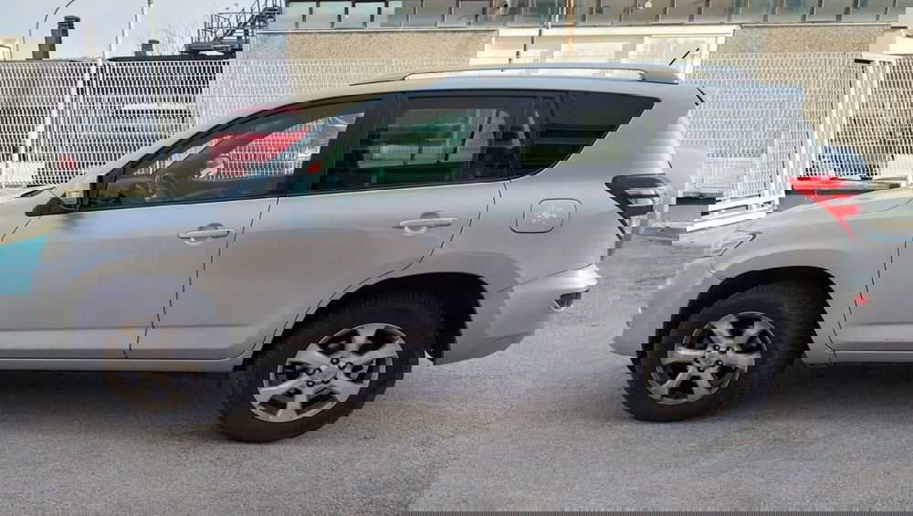 Toyota Rav4 usata a Potenza (5)