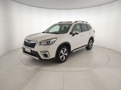 Subaru Forester 2.0i e-boxer Premium lineartronic del 2020 usata a Alessandria