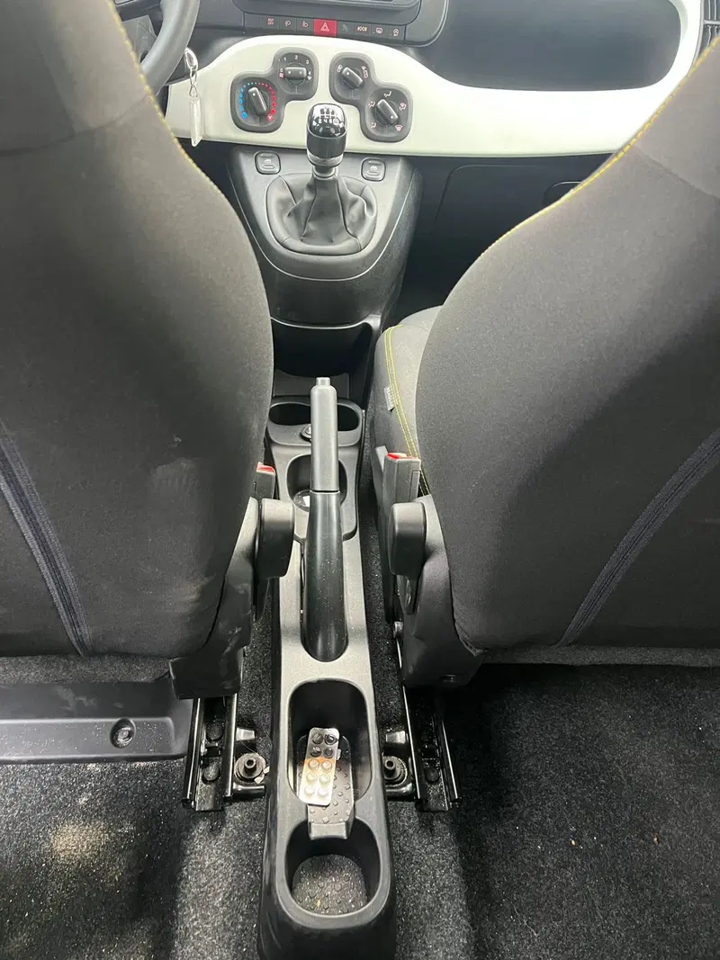 Fiat Panda Cross usata a Milano (20)