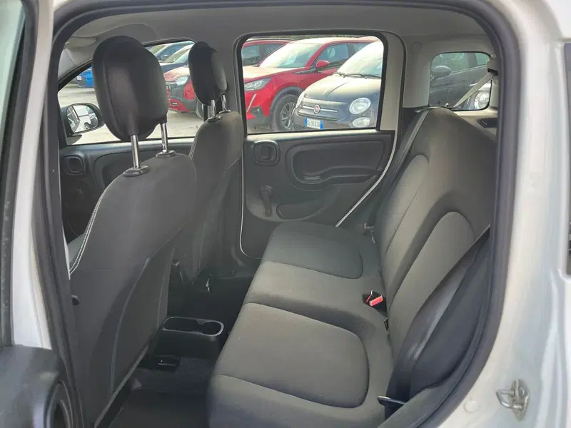 Fiat Panda Cross usata a Milano (16)