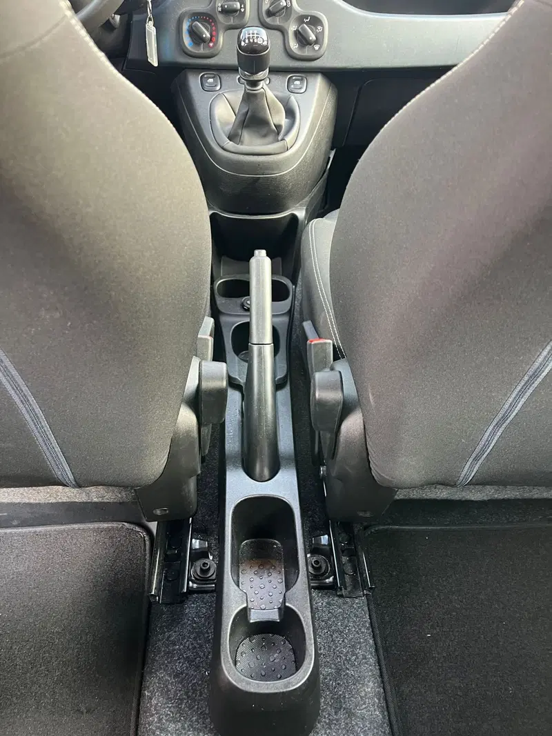 Fiat Panda Cross usata a Milano (20)