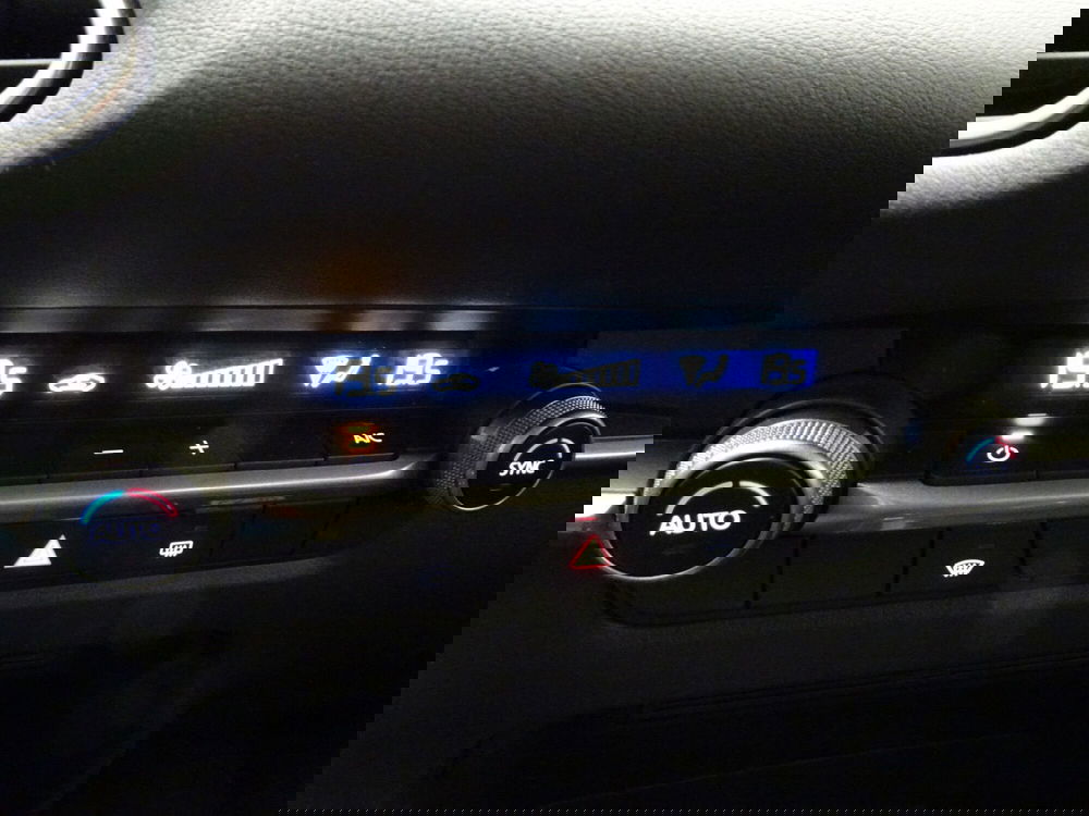 Mazda CX-30 usata a Treviso (18)