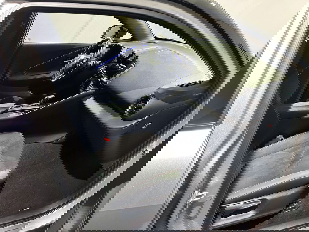 Toyota Toyota C-HR usata a Milano (12)