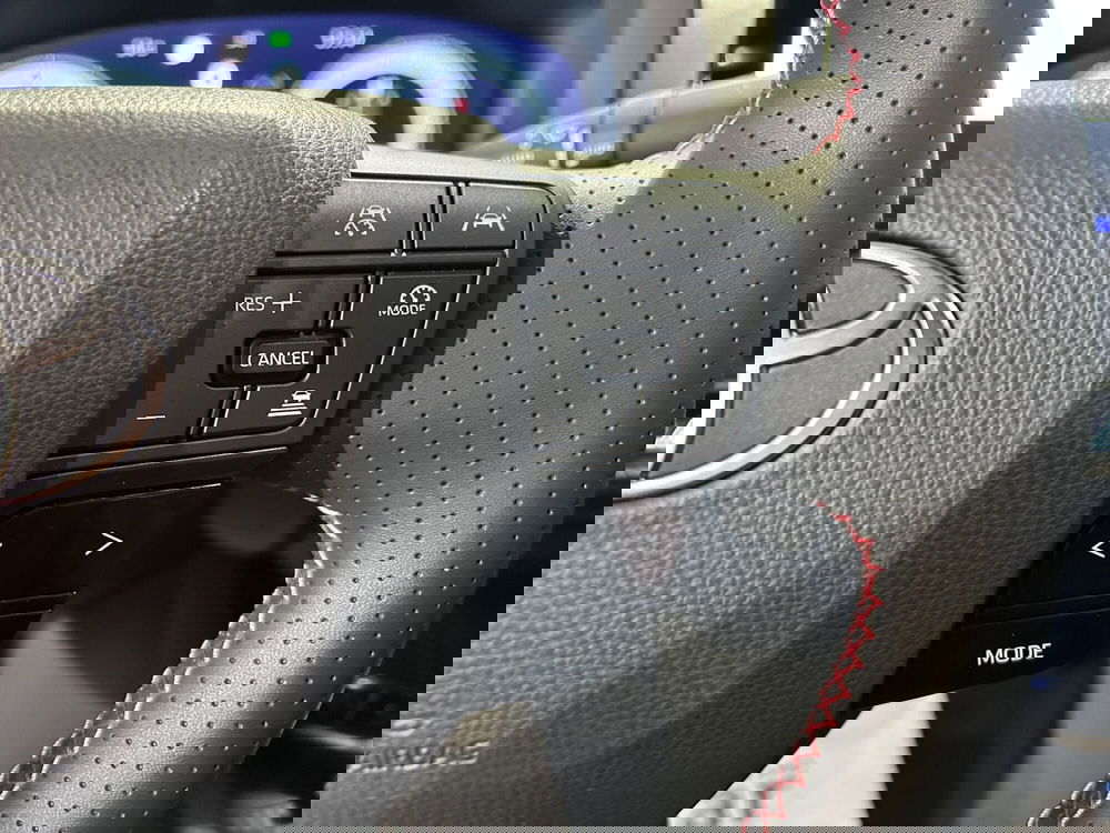 Toyota Toyota C-HR usata a Milano (16)