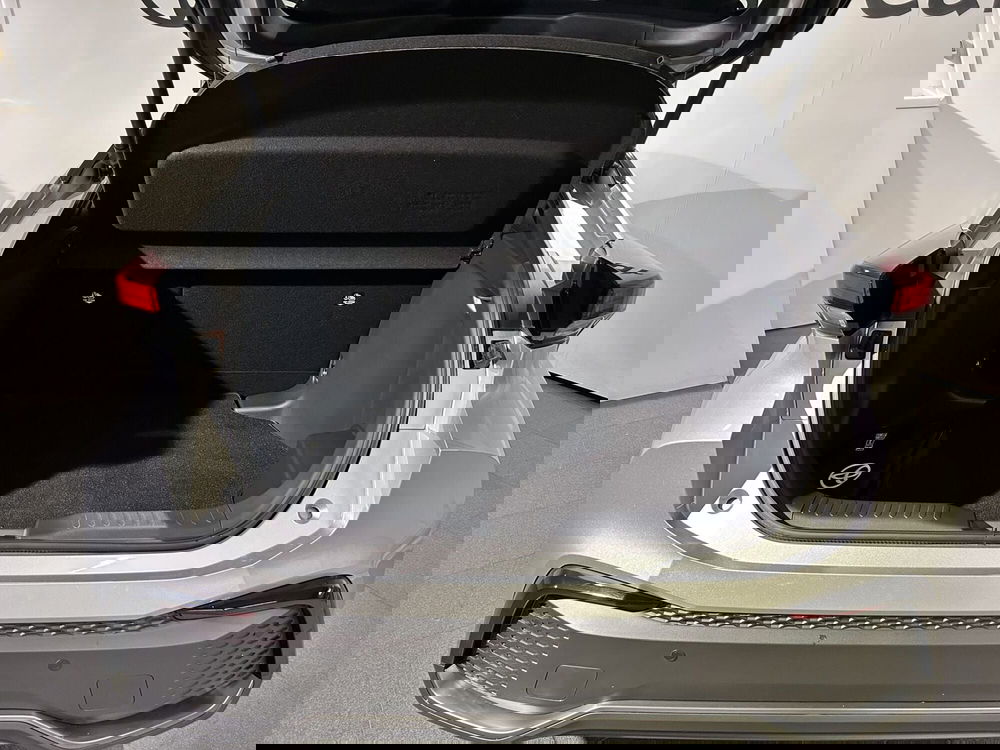 Toyota Toyota C-HR usata a Milano (6)