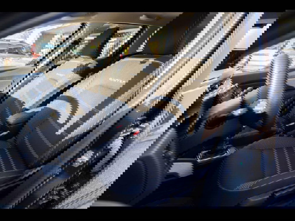 Dacia Duster usata a Venezia (12)