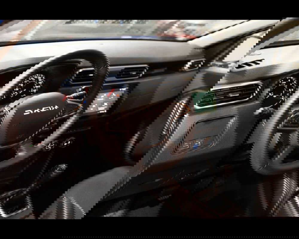 Dacia Duster usata a Venezia (19)