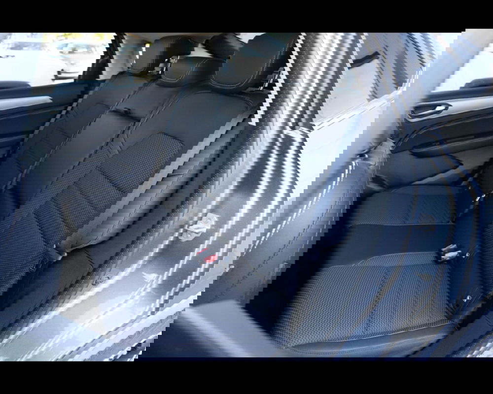 Renault Arkana usata a Venezia (13)