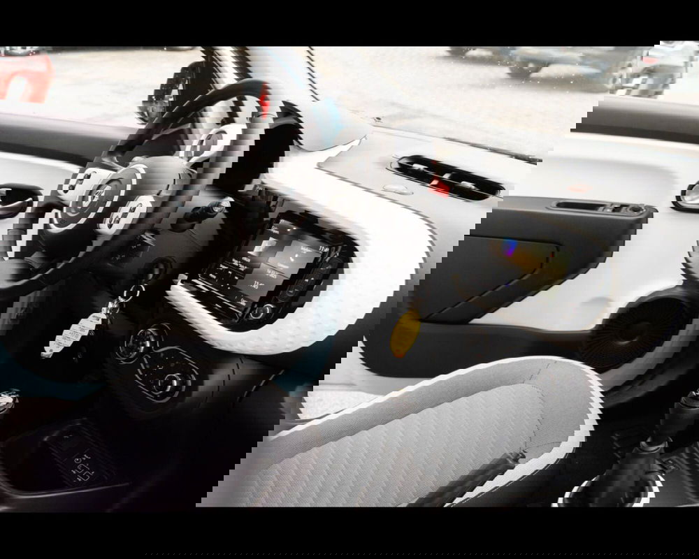 Renault Twingo usata a Venezia (12)