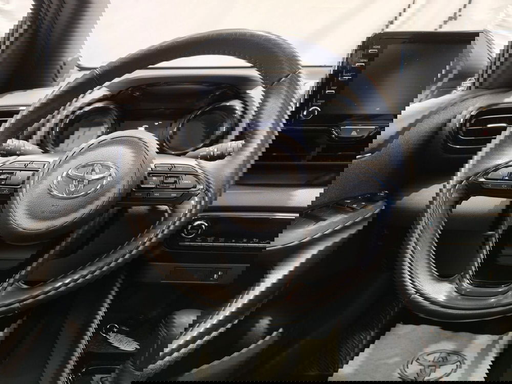 Toyota Yaris usata a Roma (11)